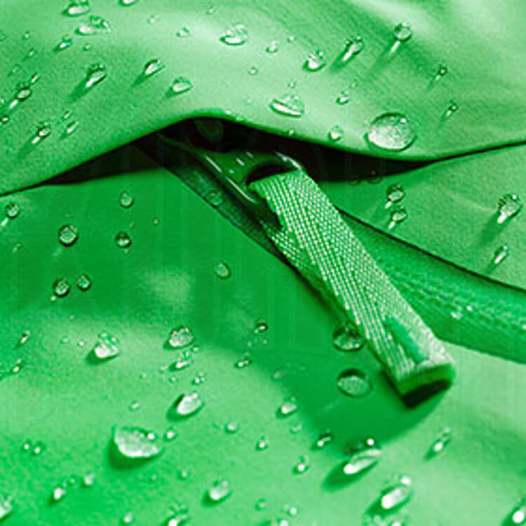 ARCTERYX_Chaqueta_Goretex__Jacket_Mens_Garaje_Deportes_KOALA_Madrid_Montaña_Trekking_Alpinismo